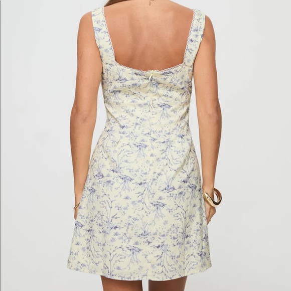 Floral dress from Princess Polly - Picture 2 of 4